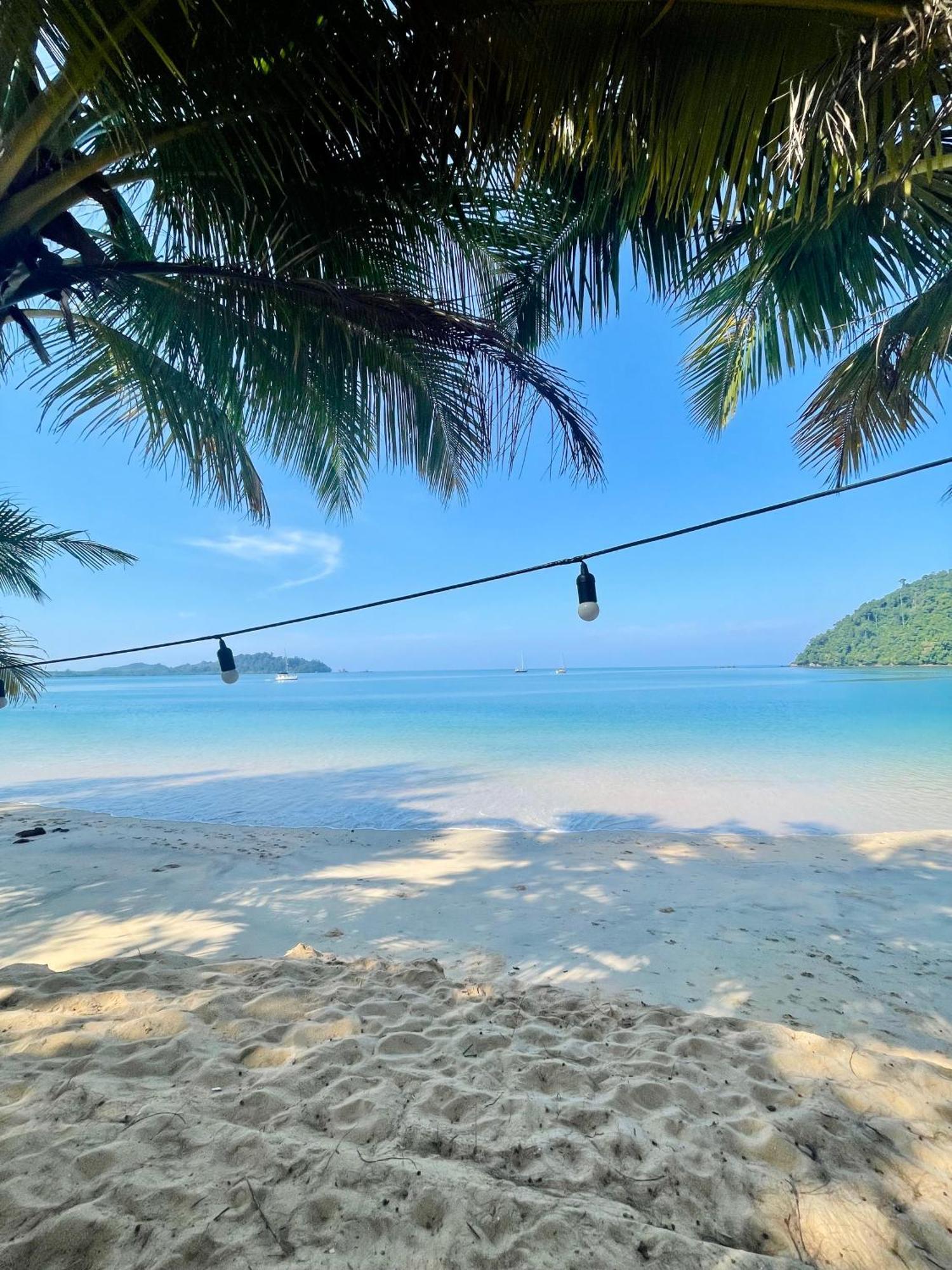 Sunny Cove Beach Resort Koh Phayam Ranong Luaran gambar